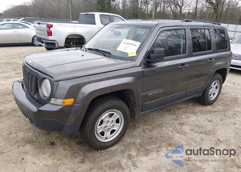 2015 Jeep Patriot Sport z USA, uszkodzony, nr VIN 1C4NJPBB4FD149930